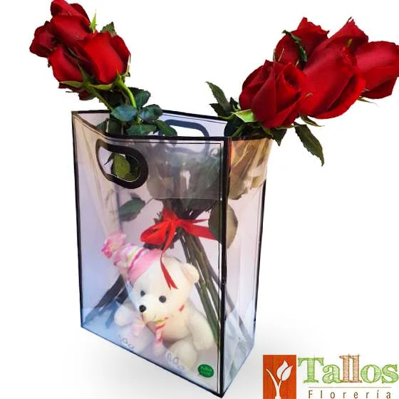 arreglo de rosas rojas con peluche en cartera transparente para regalo con entrega en Lima