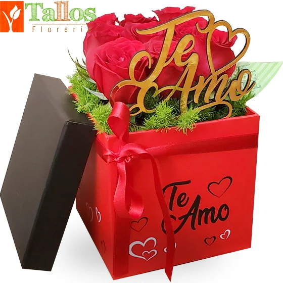 corazón transparente de rosas para regalo romántico delivery de flores en Lima