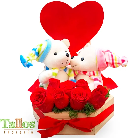 pareja en caja corazón con rosas y peluches para regalo romántico delivery de flores en Lima