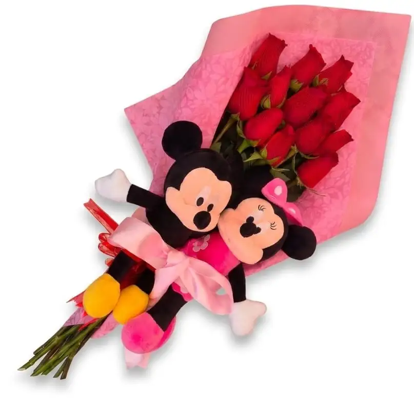 ramo de rosas rojas y peluches para regalar detalle romántico con delivery de flores en Lima